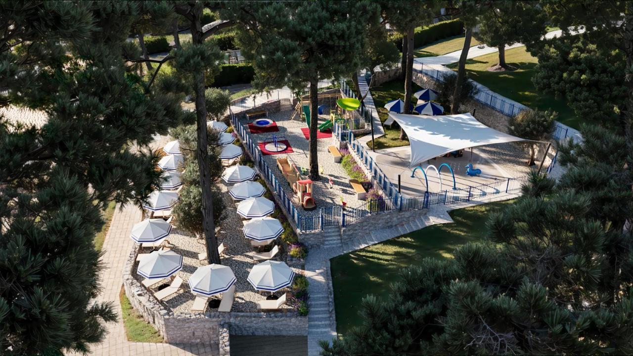 Bluesun Hotel Marina Brela Dış mekan fotoğraf